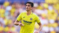 Gerard Moreno sempat menjadi andalan Spanyol, termasuk di Euro 2020 tahun lalu. Namun kali ini Luis Enrique lebih memercayai para penyerang muda seperti Ansu Fati, Yeremy Pino, hingga Nico Williams. Foto: Getty Images/Aitor Alcalde Colomer