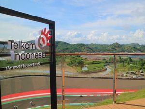 Ada Makanan hingga Oleh-oleh di Booth IndiHome WSBK 2022 Mandalika