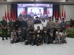 Kapolda Banten Ingin Golok Banten Jadi Warisan Budaya UNESCO