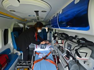 Melihat Persiapan Ambulans VVIP untuk KTT G20