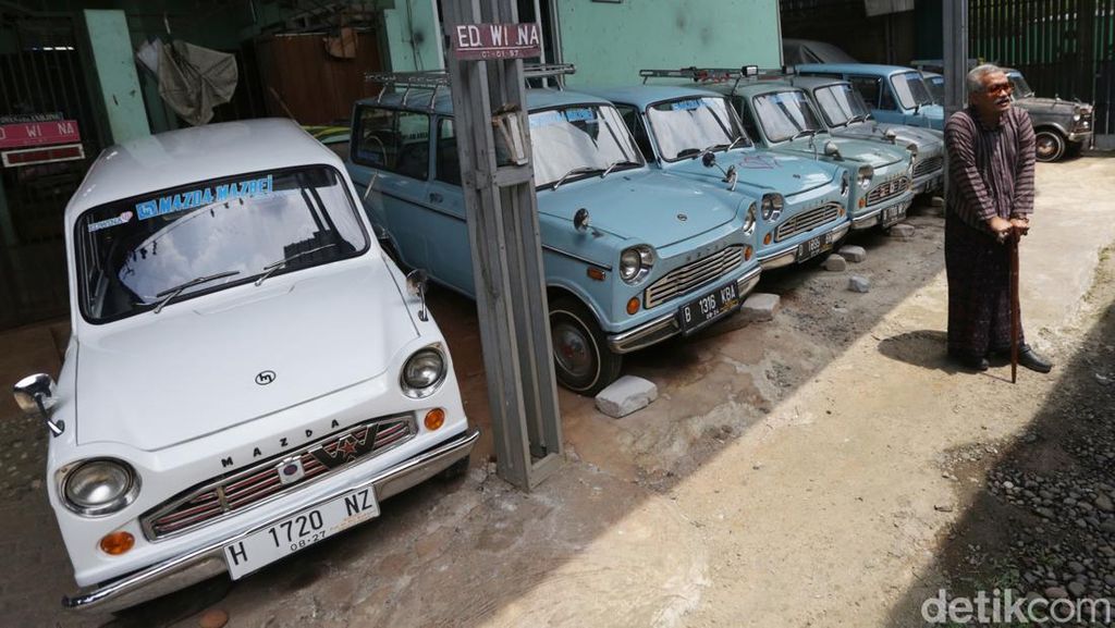 Mengintip Bengkel-Garasi Mobil Klasik Pakde Bei Mengintip Bengkel-Garasi Mobil Klasik Pakde Bei