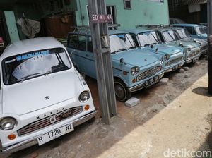 Mengintip Bengkel-Garasi Mobil Klasik Pakde Bei Mengintip Bengkel-Garasi Mobil Klasik Pakde Bei