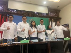 PKB Kenalkan 6 Jubir Muda Jelang 2024, Salah Satunya Vokalis Hijau Daun PKB Kenalkan 6 Jubir Muda Jelang 2024, Salah Satunya Vokalis Hijau Daun