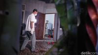Potret Rumah Sekeluarga Tewas Mengering Kini Tertutup Plastik