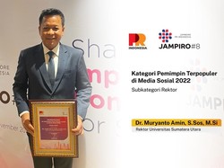Rektor USU Raih Penghargaan Pemimpin Terpopuler 2022