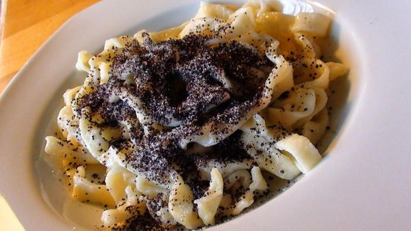 Tak Hanya Manis, 10 Dessert dari Berbagai Dunia Ini Juga Unik