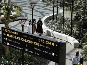 Ruang Udara Qatar Dibuka Lagi, tapi Penerbangan Belum Pulih Sepenuhnya