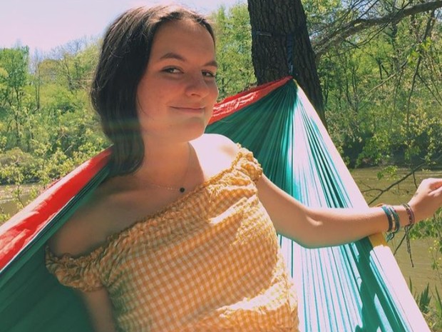 Perempuan yang menjual foto asli meme-nya