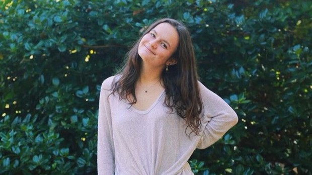 Perempuan yang menjual foto asli meme-nya