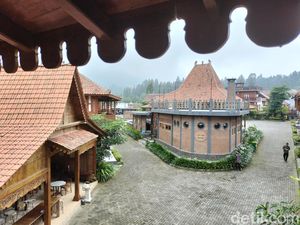 Bermalam di Hotel Joglo Kecombrang dengan Nuansa yang Asri Bermalam di Hotel Joglo Kecombrang dengan Nuansa yang Asri