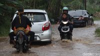 Jalur Alternatif Sapan-Cimincrang via Sempadan Sungai Cikeruh Banjir