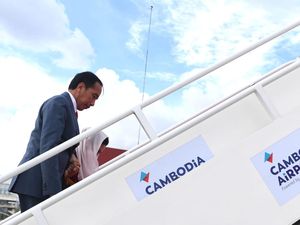 Jokowi Pulang ke Tanah Air Jelang KTT G20 Bali
