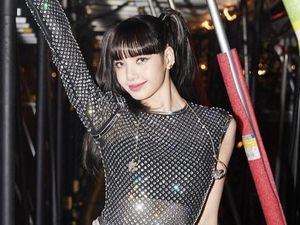 Kondisi Lisa BLACKPINK Usai Cedera Leher saat Konser di Barcelona