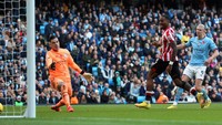 5. Ivan Toney (Brentford), 94 tembakan. Bikin 20 gol di Premier League musim ini. Foto: PA Images via Getty Images/Nigel French - PA Images