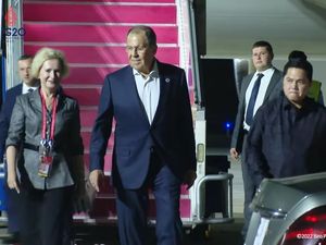 Menlu Sergei Lavrov Dilaporkan Masuk RS di Bali, Jubir Rusia Membantah Menlu Sergei Lavrov Dilaporkan Masuk RS di Bali, Jubir Rusia Membantah