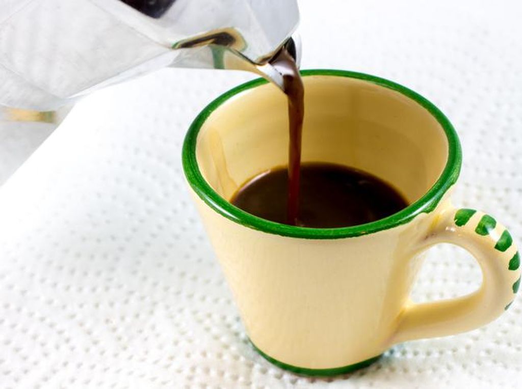 7 Manfaat Kopi untuk Turunkan Berat Badan Lebih Efektif! 7 Manfaat Kopi untuk Turunkan Berat Badan Lebih Efektif!