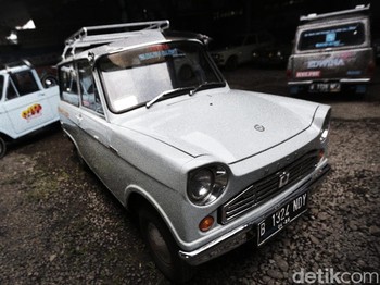 Garasi Antik Mobil Klasik Garasi Antik Mobil Klasik