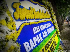 Mendiang Ari Soemarno Dimakamkan di San Diego Hills