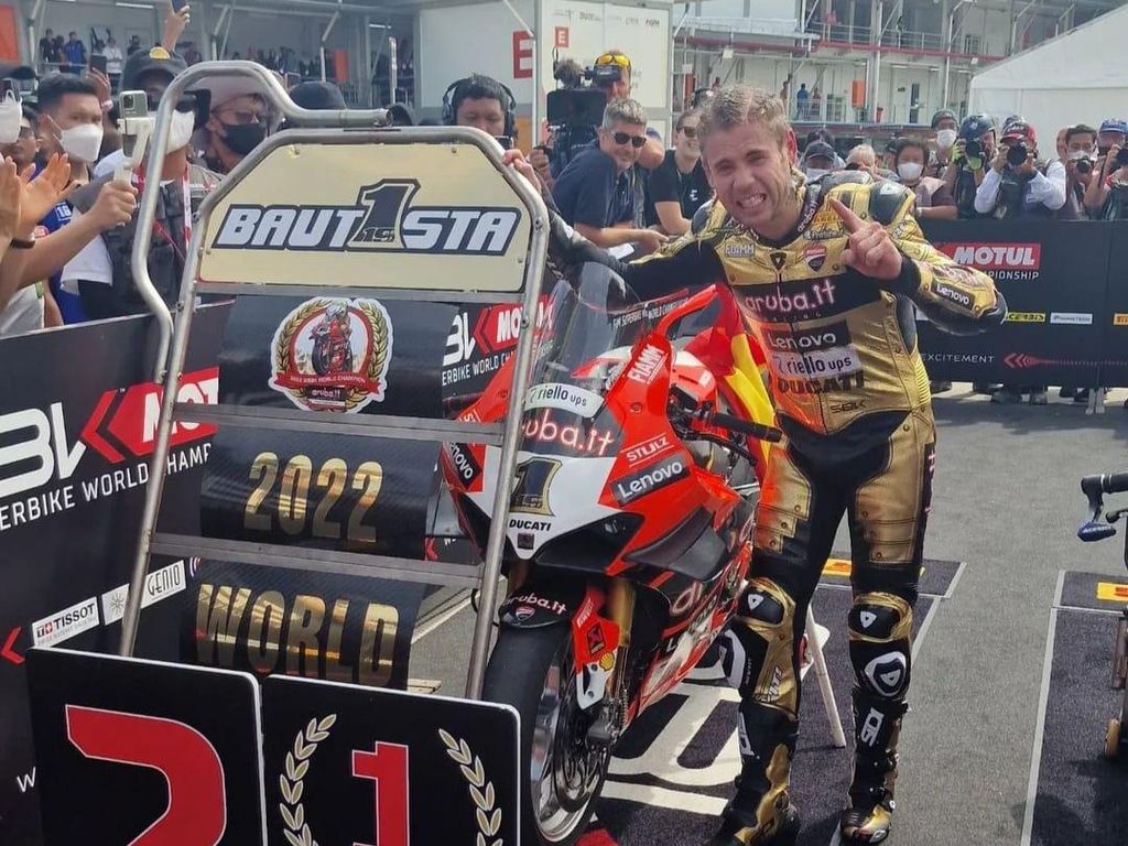 Ducati Juara Dunia WSBK 2022 di Mandalika, Rea: Motor Ducati Tidak Kencang, tapi... Ducati Juara Dunia WSBK 2022 di Mandalika, Rea: Motor Ducati Tidak Kencang, tapi...