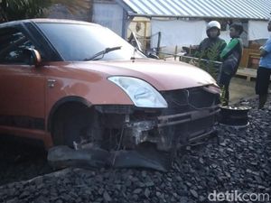 Respons KAI Usai Kereta Tabrak Mobil yang Tewaskan 3 Orang di Tasik