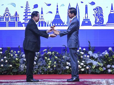 Momen Jokowi Terima Mandat Indonesia jadi Ketua ASEAN 2023