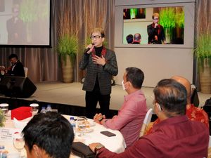 Semakin Mudah dengan Adanya Optical Cashless