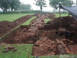 Menelusuri Sisa Kemegahan Kompleks Candi Tribhuwana Tunggadewi di Mojokerto