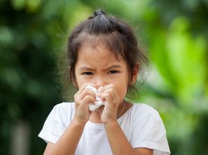 8 Cara Mengatasi Pilek Secara Alami dengan Mudah dan Cepat