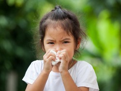 8 Cara Mengatasi Pilek Secara Alami dengan Mudah dan Cepat