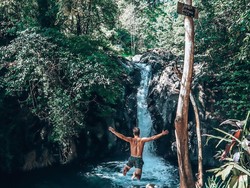 Ayuklah Tantang Adrenalin di Air Terjun Kroya Sambangan Buleleng