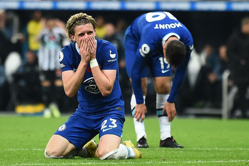 Chelsea's English midfielder Conor Gallagher reacts after missing a goal scoring opportunity during the English Premier League football match between Newcastle United and Chelsea at St James' Park in Newcastle-upon-Tyne, north east England on November 12, 2022. - RESTRICTED TO EDITORIAL USE. No use with unauthorized audio, video, data, fixture lists, club/league logos or 'live' services. Online in-match use limited to 120 images. An additional 40 images may be used in extra time. No video emulation. Social media in-match use limited to 120 images. An additional 40 images may be used in extra time. No use in betting publications, games or single club/league/player publications. (Photo by ANDY BUCHANAN / AFP) / RESTRICTED TO EDITORIAL USE. No use with unauthorized audio, video, data, fixture lists, club/league logos or 'live' services. Online in-match use limited to 120 images. An additional 40 images may be used in extra time. No video emulation. Social media in-match use limited to 120 images. An additional 40 images may be used in extra time. No use in betting publications, games or single club/league/player publications. / RESTRICTED TO EDITORIAL USE. No use with unauthorized audio, video, data, fixture lists, club/league logos or 'live' services. Online in-match use limited to 120 images. An additional 40 images may be used in extra time. No video emulation. Social media in-match use limited to 120 images. An additional 40 images may be used in extra time. No use in betting publications, games or single club/league/player publications. (Photo by ANDY BUCHANAN/AFP via Getty Images)