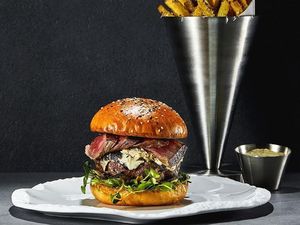 Restoran Burger Gordon Ramsay di Seoul Diprotes Karena Kemahalan Restoran Burger Gordon Ramsay di Seoul Diprotes Karena Kemahalan