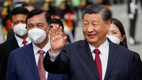 Foto-foto Presiden China Xi Jinping Tiba di Bali