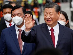 Di Depan Jokowi, Luhut Harap Xi Jinping Hadiri Peresmian Kereta Cepat 2023