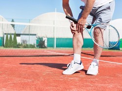 Sering Terjadi, Begini Cara Penanganan Cedera Lutut yang Benar