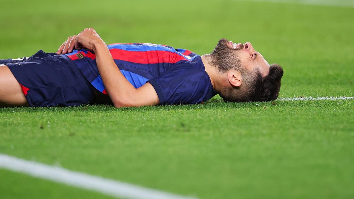 Jordi Alba rela pergi dari Barcelona. (Foto: Getty Images/Eric Alonso)