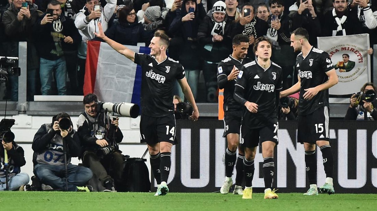Juventus sudah kembali, tapi enggan bahas kans mengejar Napoli dalam persaingan Scudetto. (Foto: REUTERS/MASSIMO PINCA)
