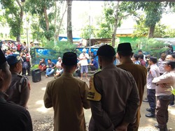 Kades Babussalam Gerung Lombok Barat Digeruduk Warga gegara BLT