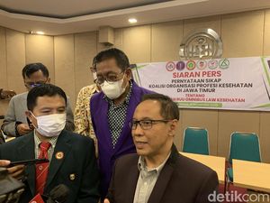 PPNI Jatim Sebut Penerapan Omnibus Law Rawan Tenaga Asing Masuk Indonesia PPNI Jatim Sebut Penerapan Omnibus Law Rawan Tenaga Asing Masuk Indonesia