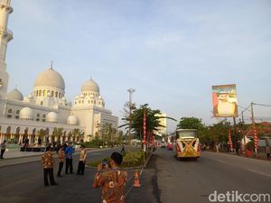 Jelang Peresmian Masjid Sheikh Zayed Solo, Lalin Jl Ahmad Yani Lancar