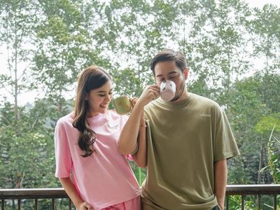 Kulineran Mewah Syahnaz Sadiqah yang Pinjamkan Uang Rp 50 M ke Raffi Ahmad