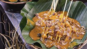 Lamak Bana! 20 Sate Padang Enak Ada di Sini