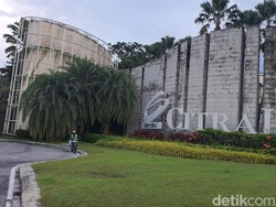 Gegara Buka Jok, 3 Sekuriti Citra Land Pukul Driver Ojol di Pekanbaru