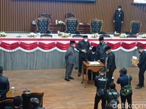 APBD Bandung 2023 Sebesar Rp 7,2 Triliun APBD Bandung 2023 Sebesar Rp 7,2 Triliun