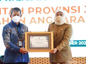 Pemprov Jatim Sukses Pertahankan Predikat Opini WTP 7 Tahun Berturut-turut Pemprov Jatim Sukses Pertahankan Predikat Opini WTP 7 Tahun Berturut-turut