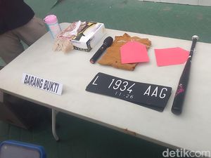 Penampakan Tongkat Baseball yang Digunakan Pukul Mahasiswa Penampakan Tongkat Baseball yang Digunakan Pukul Mahasiswa