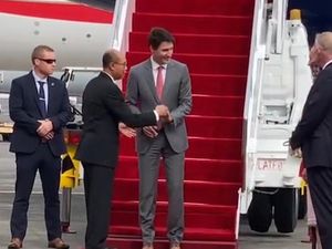 PM Kanada Justin Trudeau Tiba di Bali untuk Hadiri KTT G20 PM Kanada Justin Trudeau Tiba di Bali untuk Hadiri KTT G20