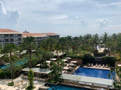 Potret Hotel di Bali yang Jadi Lokasi Pertemuan Joe Biden dan Xi Jinping