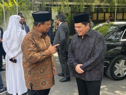 Prabowo-Erick Thohir Akrab Dampingi Jokowi Resmikan Sheikh Zayed Solo
