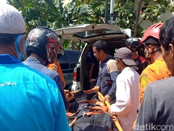 2 Pria di Palembang Tertimpa Bangunan Runtuh, 1 Tewas